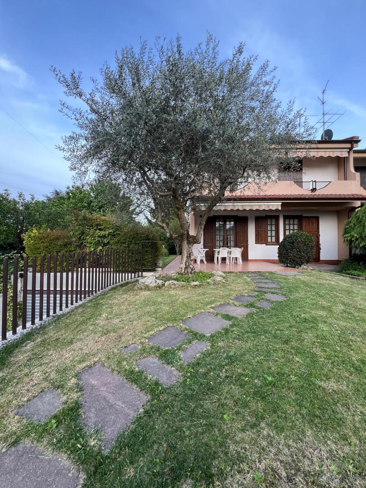 Villa Luisa Gorle Екстер'єр фото